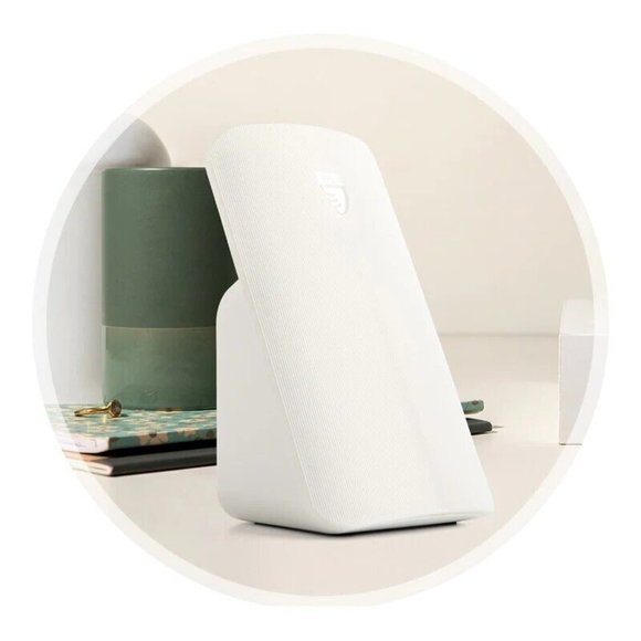 Elvy EMF Radiation Blocker Qi Wireless Charger - Sleep Aid - Picture 5 of 8